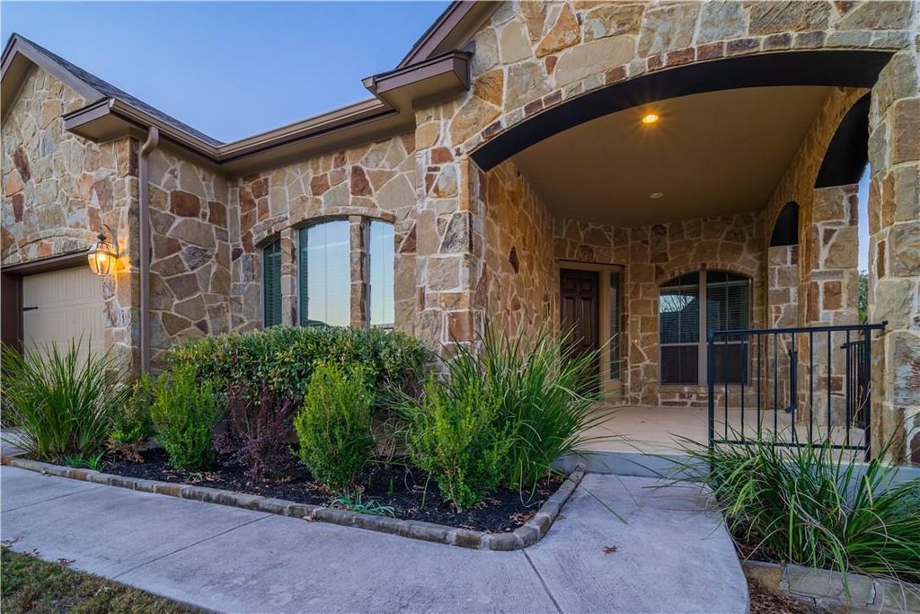307 Elderberry RD, Austin, TX 78737