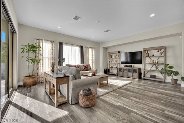 6067 Downs Court, Las Vegas, NV 89149