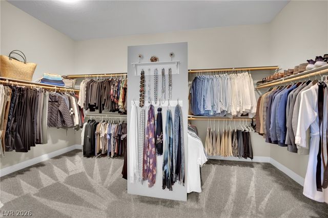 6067 Downs Court, Las Vegas, NV 89149