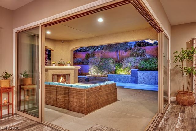 6067 Downs Court, Las Vegas, NV 89149