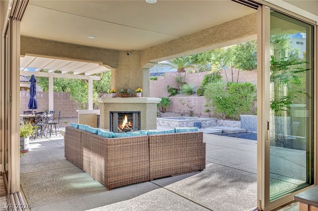 6067 Downs Court, Las Vegas, NV 89149