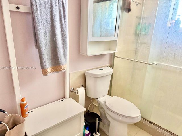 1150 NE 191st Street 38, Miami, FL 33179