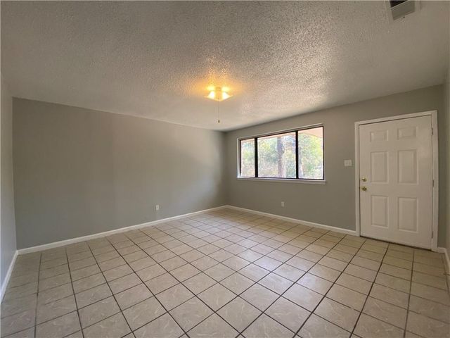 5233 Oak Crest Drive, Wilmer, AL 36587