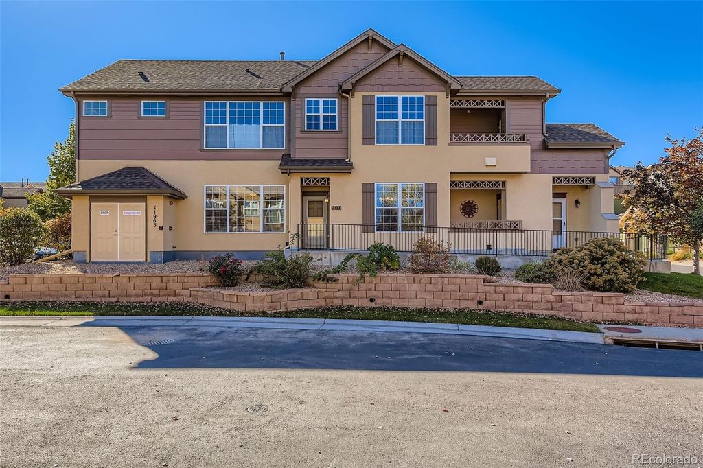 11963 W Long Circle 101, Littleton, CO 80127