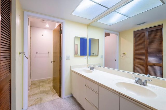 1312 PASADENA AVENUE S 16, South Pasadena, FL 33707