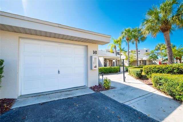 1312 PASADENA AVENUE S 16, South Pasadena, FL 33707