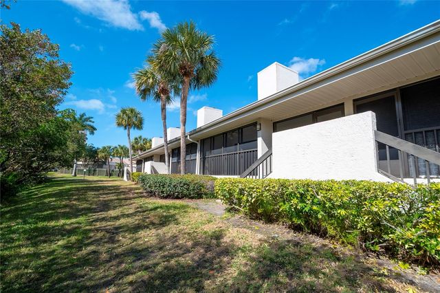 1312 PASADENA AVENUE S 16, South Pasadena, FL 33707