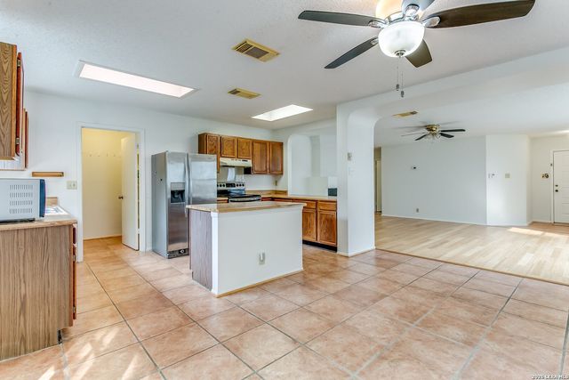 13807 WINDING HL, San Antonio, TX 78217