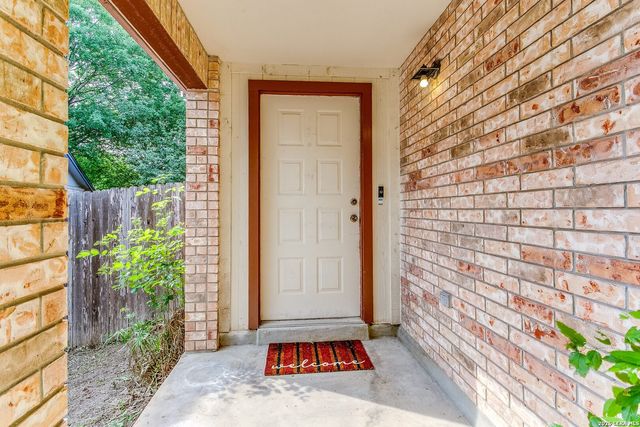 13807 WINDING HL, San Antonio, TX 78217