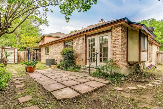 13807 WINDING HL, San Antonio, TX 78217