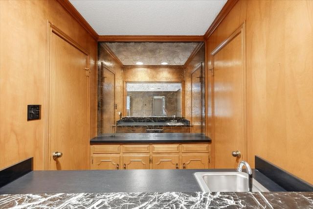 1421 Westover Lane, Westover Hills, TX 76107
