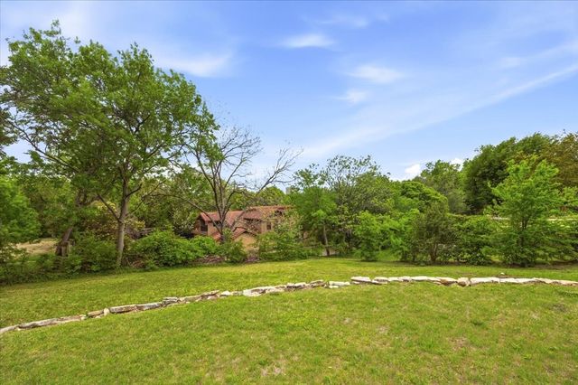 1421 Westover Lane, Westover Hills, TX 76107