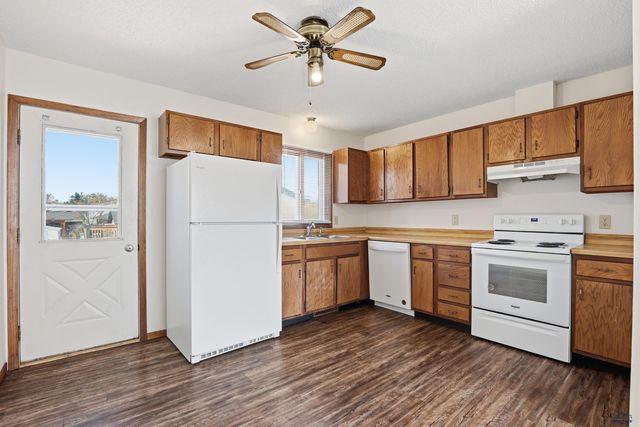 524 E CENTENNIAL, Rapid City, SD 57701