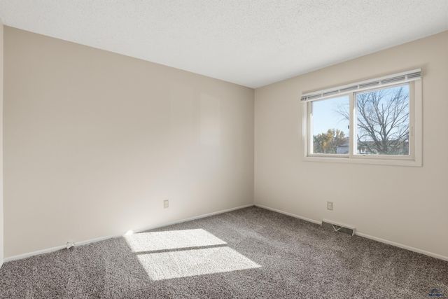 524 E CENTENNIAL, Rapid City, SD 57701