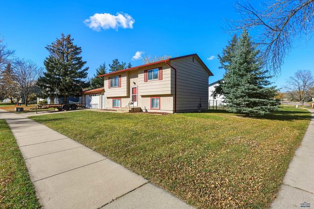 524 E CENTENNIAL, Rapid City, SD 57701