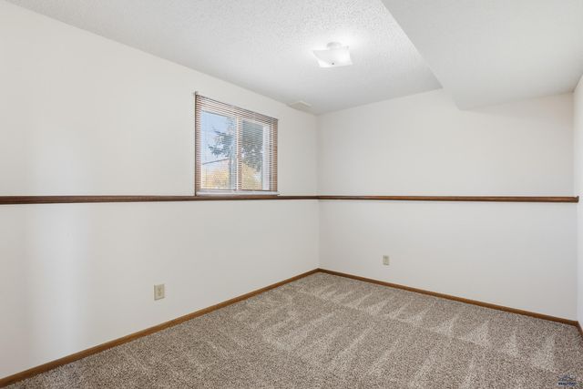 524 E CENTENNIAL, Rapid City, SD 57701