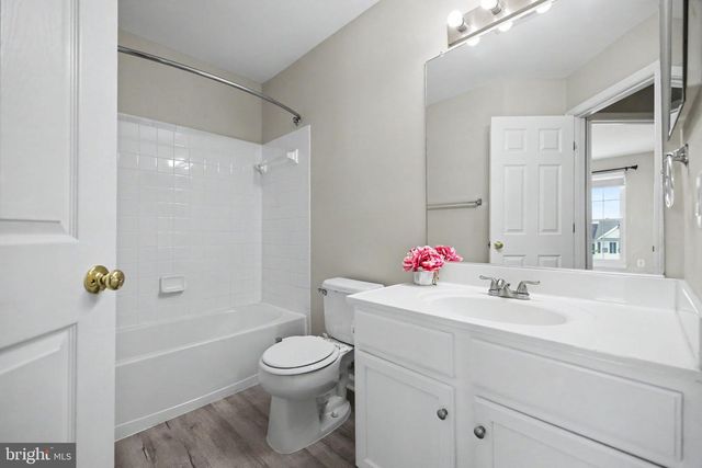 453 PEARLBUSH SQ NE, Leesburg, VA 20176