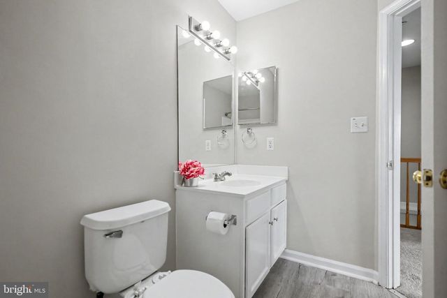 453 PEARLBUSH SQ NE, Leesburg, VA 20176