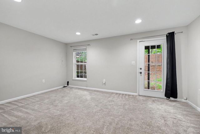 453 PEARLBUSH SQ NE, Leesburg, VA 20176
