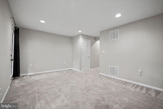 453 PEARLBUSH SQ NE, Leesburg, VA 20176