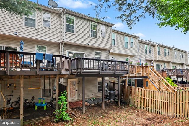 453 PEARLBUSH SQ NE, Leesburg, VA 20176