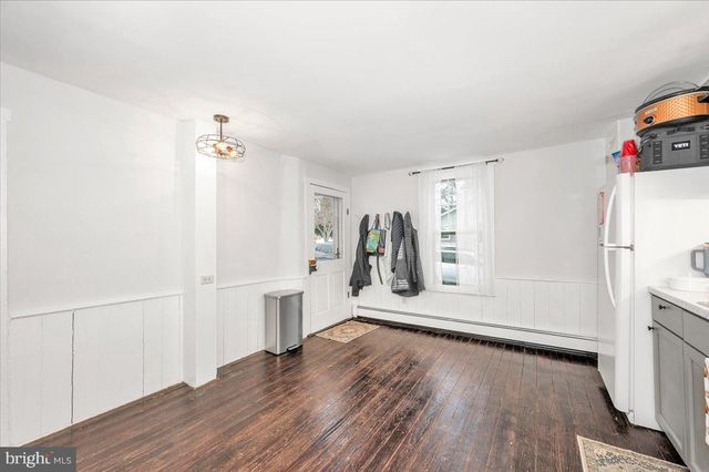 30 TILLIE TOWN RD, Biglerville, PA 17307