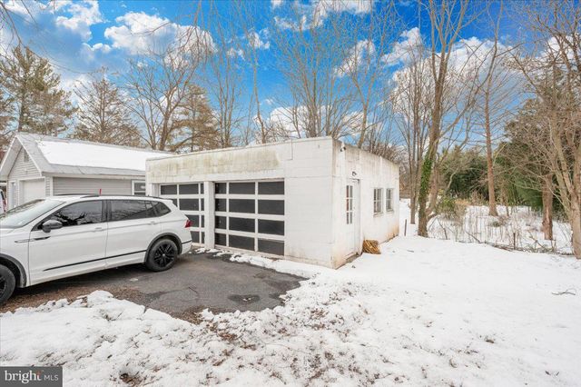 30 TILLIE TOWN RD, Biglerville, PA 17307