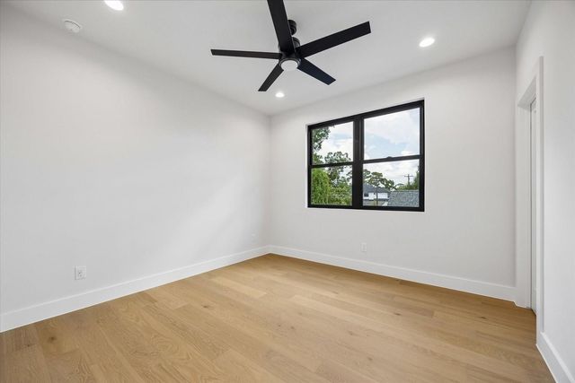 1514 Gardenia Drive, Houston, TX 77018