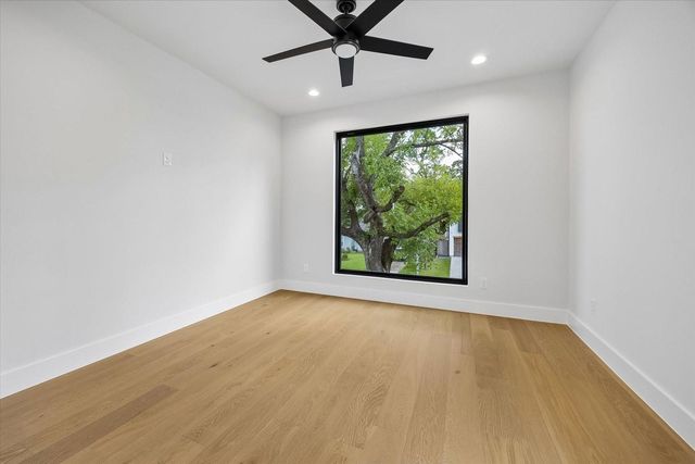 1514 Gardenia Drive, Houston, TX 77018