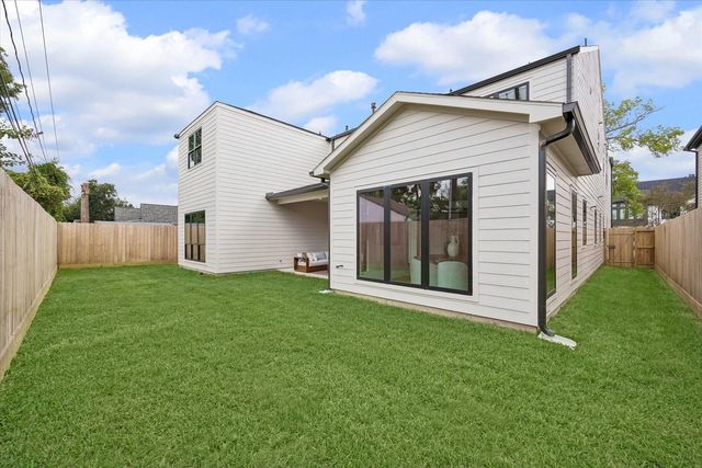 1514 Gardenia Drive, Houston, TX 77018