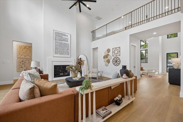 1514 Gardenia Drive, Houston, TX 77018