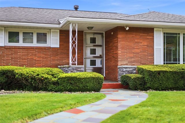 2219 Fawcett Ave, White Oak, PA 15131