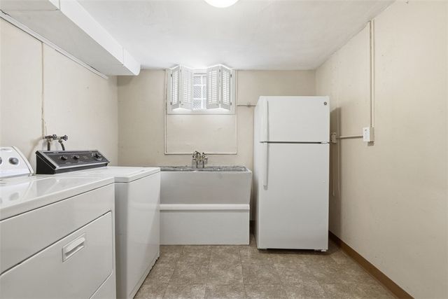 2219 Fawcett Ave, White Oak, PA 15131