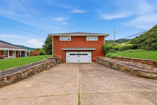2219 Fawcett Ave, White Oak, PA 15131