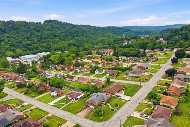 2219 Fawcett Ave, White Oak, PA 15131