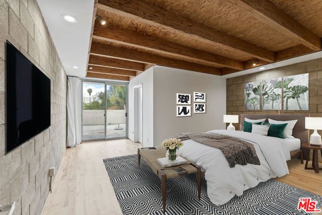 6615 Melrose Avenue 3, Los Angeles, CA 90038