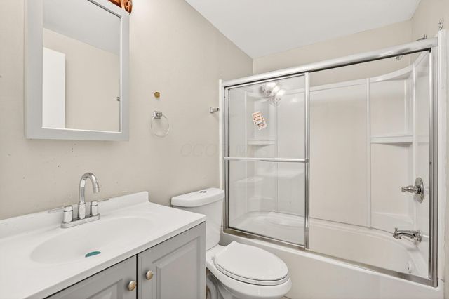 5705 Tamarack Boulevard W, F, Columbus, OH 43229