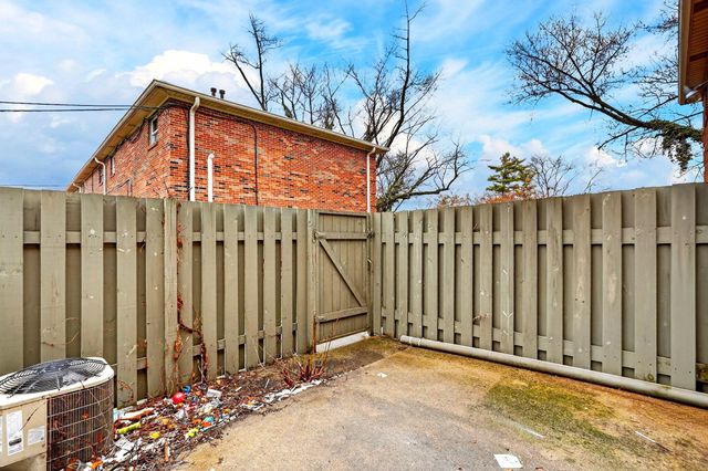 5705 Tamarack Boulevard W, F, Columbus, OH 43229