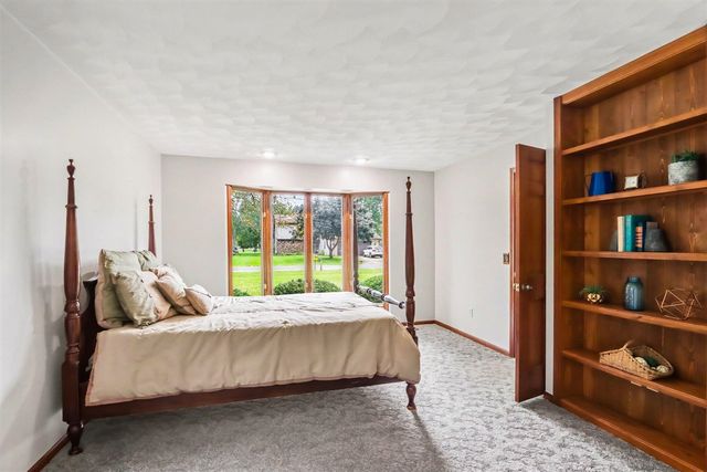604 Flower Street, Three Rivers, MI 49093