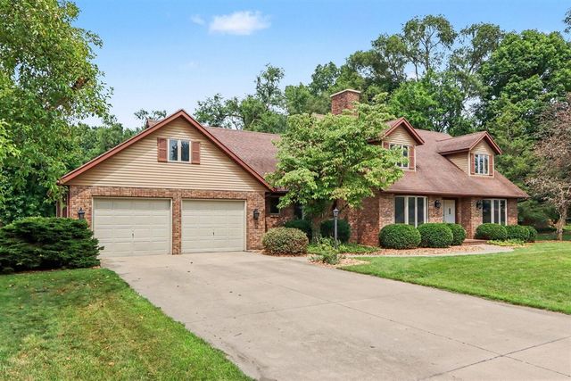 604 Flower Street, Three Rivers, MI 49093