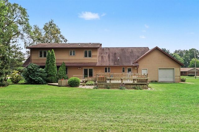 604 Flower Street, Three Rivers, MI 49093