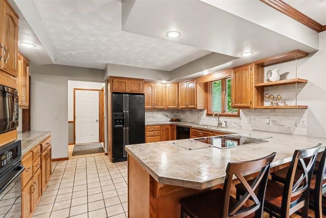 604 Flower Street, Three Rivers, MI 49093