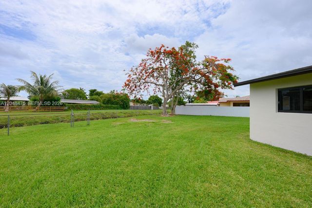 18451 SW 90th Avenue, Cutler Bay, FL 33157
