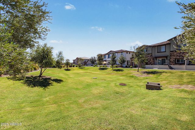 4100 S PINELAKE Way 104, Chandler, AZ 85249