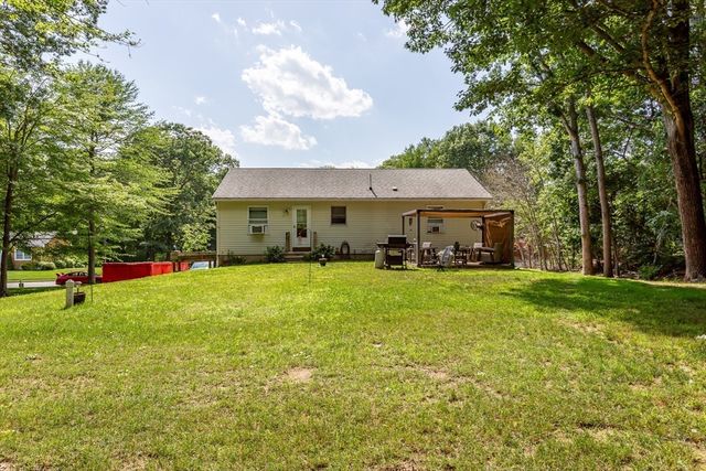 22 Reservoir Ave, Swansea, MA 02777