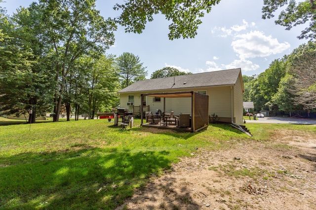 22 Reservoir Ave, Swansea, MA 02777