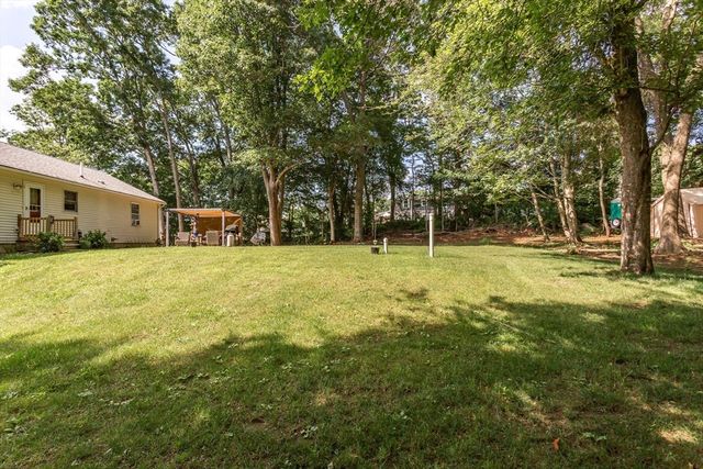 22 Reservoir Ave, Swansea, MA 02777