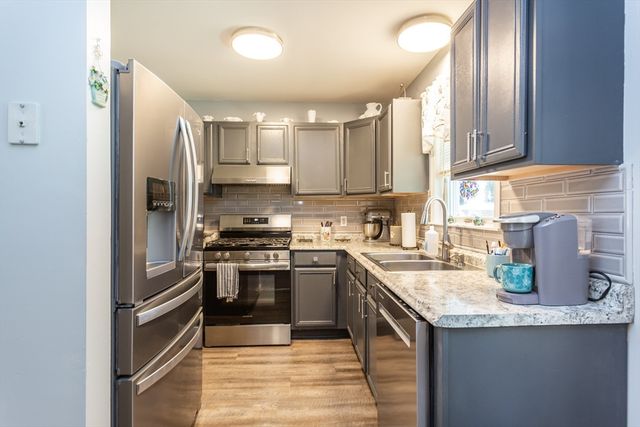 22 Reservoir Ave, Swansea, MA 02777