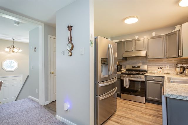 22 Reservoir Ave, Swansea, MA 02777