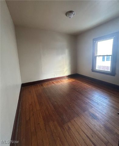 15 Katherine Street, Struthers, OH 44471